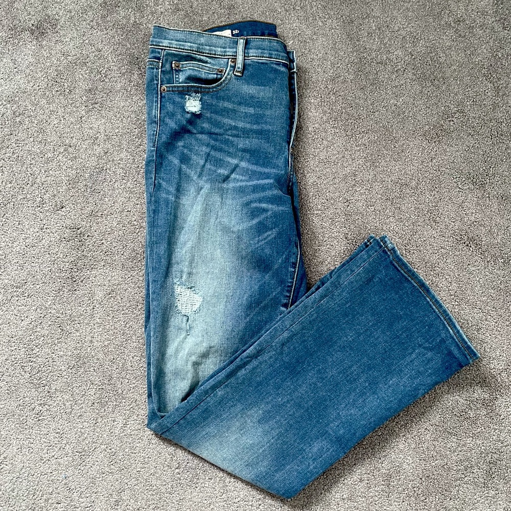 GAP Resolution Boot Cut Jeans - Picture 2 of 3
